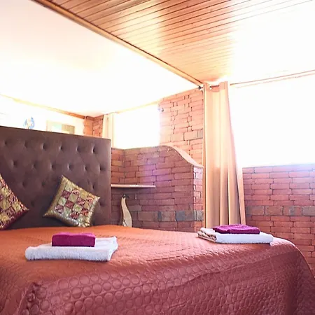 Bora-bora Country house Pera