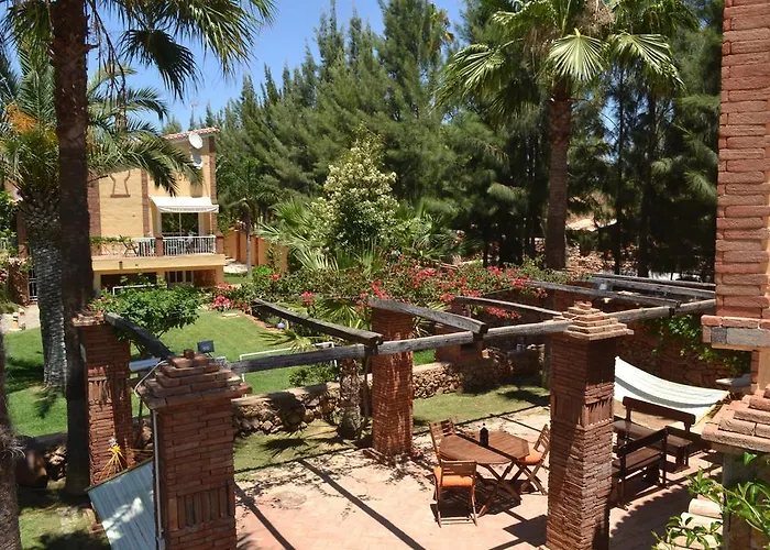 カントリーハウス Bora-bora *