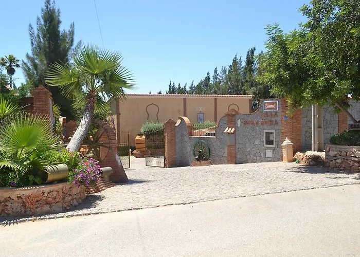 カントリーハウス Bora-bora