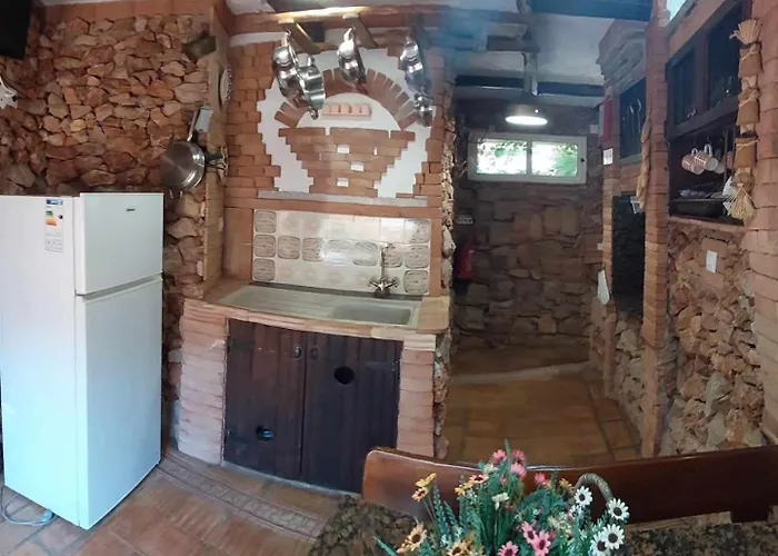 カントリーハウス Bora-bora ペラ