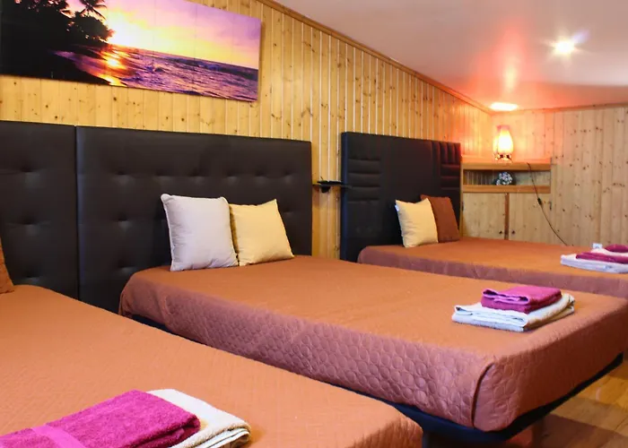 カントリーハウス Bora-bora ペラ