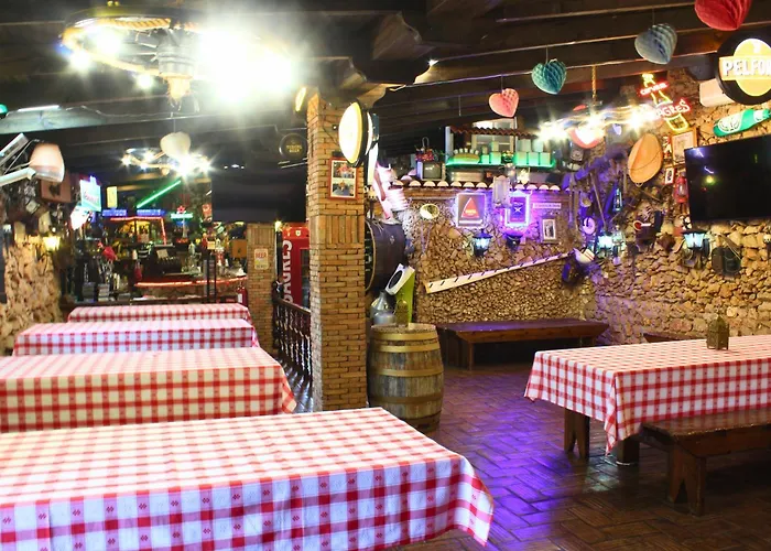 Bora-bora カントリーハウス ペラ