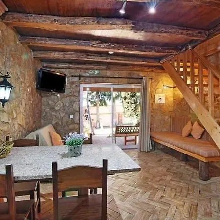 Hétvégi ház Bora-bora Pêra